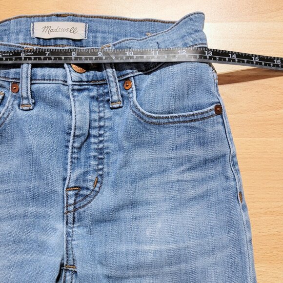 Madewell 9" High-Rise Skinny Jeans: Distressed-Hem Edition | Size: 23 - Picture 8 of 13